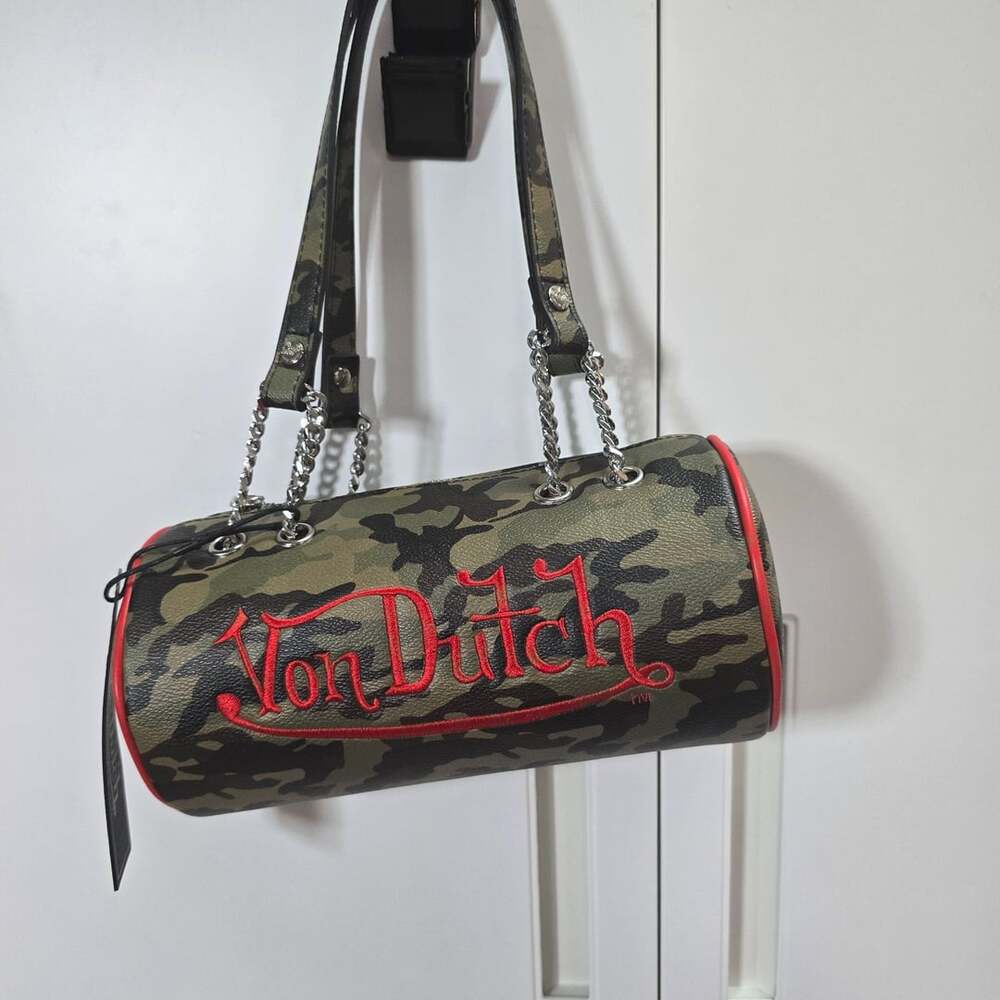 Von Dutch Barrel Bag Red Camo